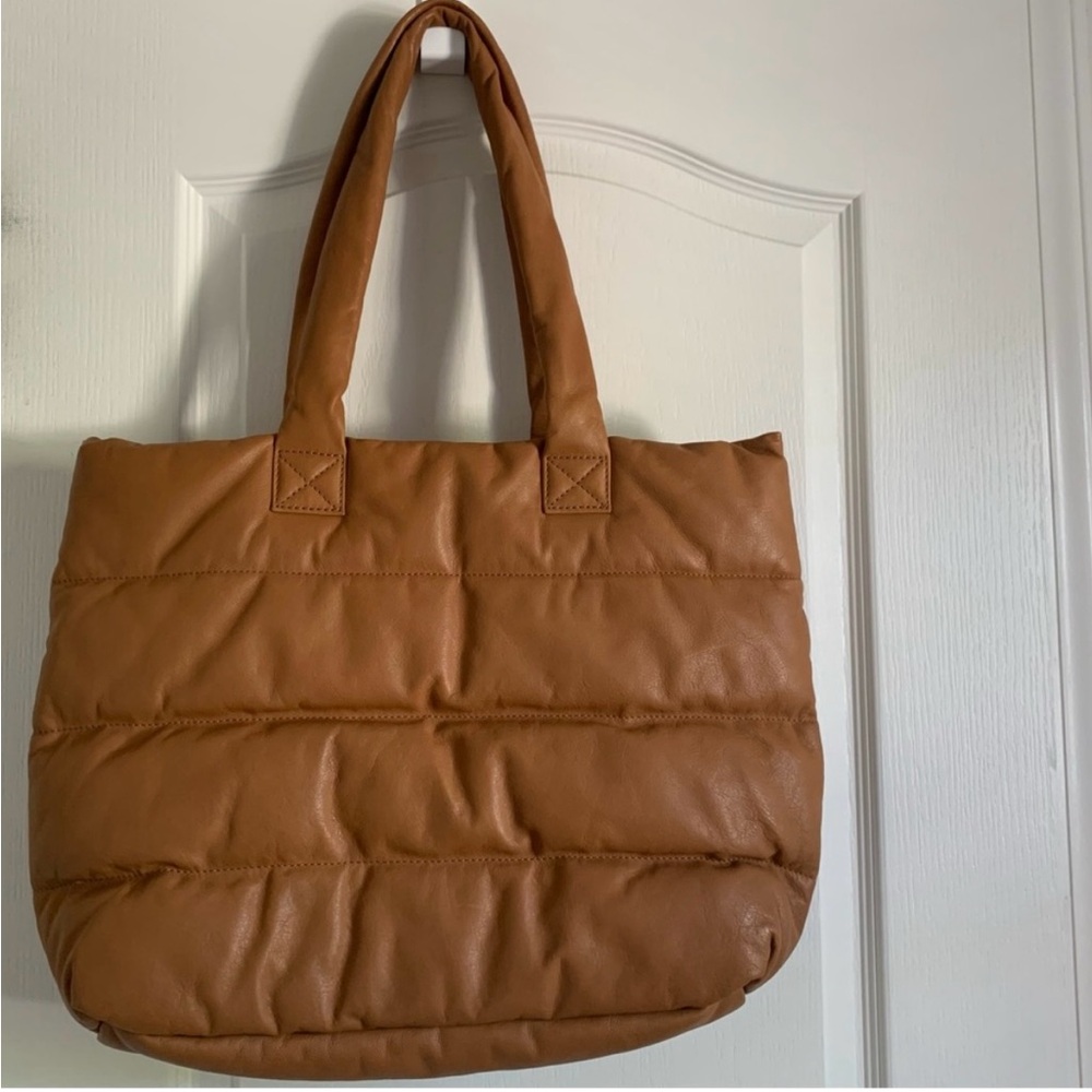 Madewell Transport Puff Edition Leather Tote Bag